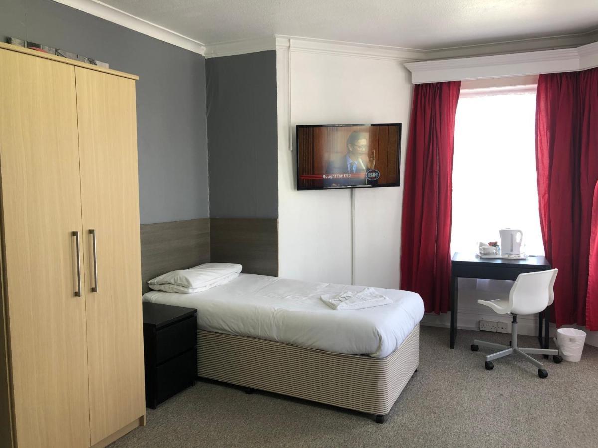 Capital One Hotel Bournemouth Kültér fotó
