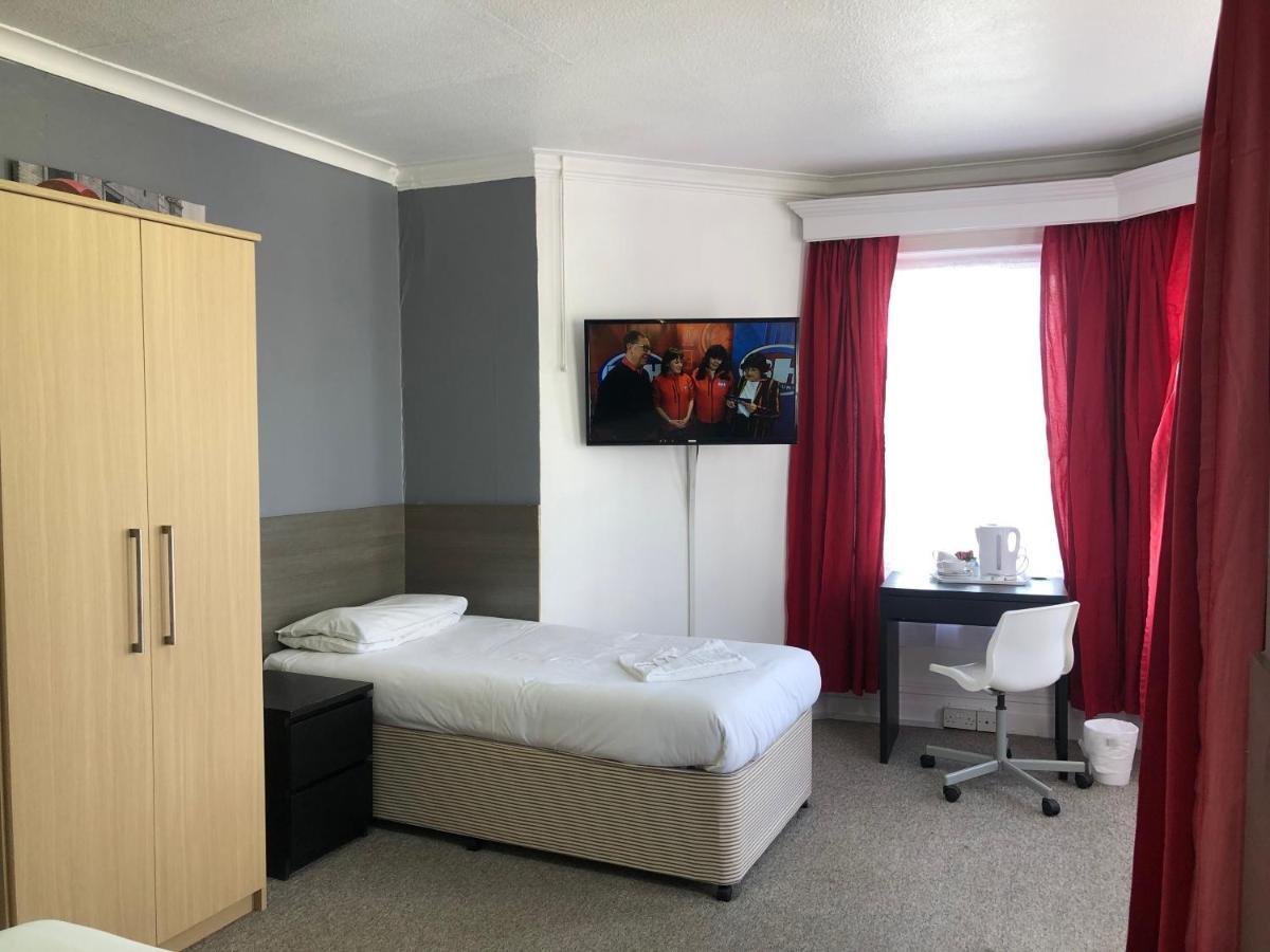 Capital One Hotel Bournemouth Kültér fotó